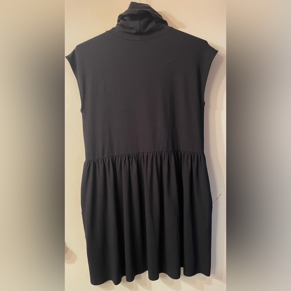 - Lilla P sleeveless cowl neck dress - Picture 3 of 6